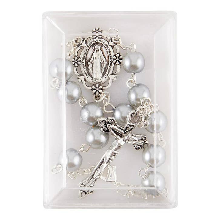 GREY FAUX PEARL AUTO ROSARY