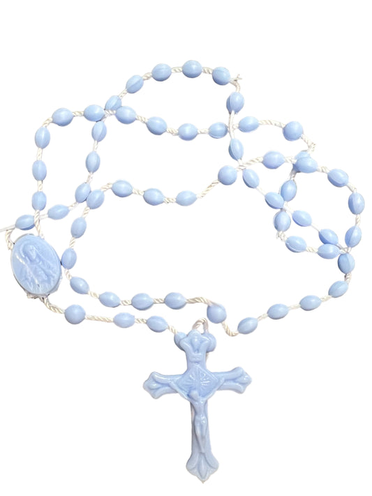 ROSARIO DE PLÁSTICO: AZUL BEBÉ