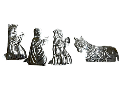 10-PIECE TIN NATIVITY SET - Tiendita San Juditas 4"-6" Tiendita San Juditas