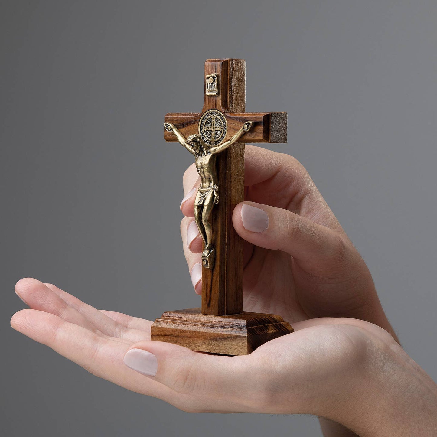 5" ST. BENEDICT WOODEN CROSS WITH STAND