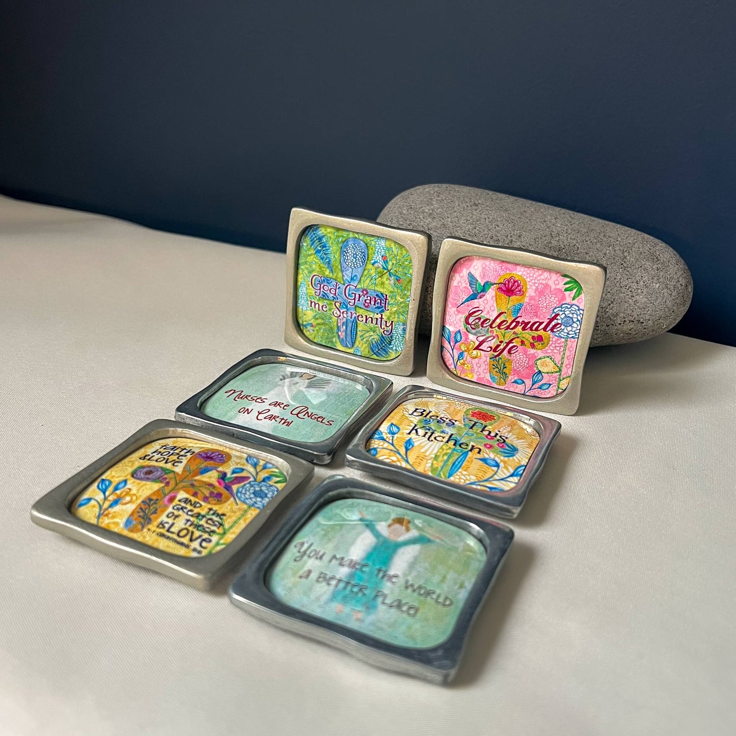 IMANES METÁLICOS CUADRADOS DE 1 3/4"