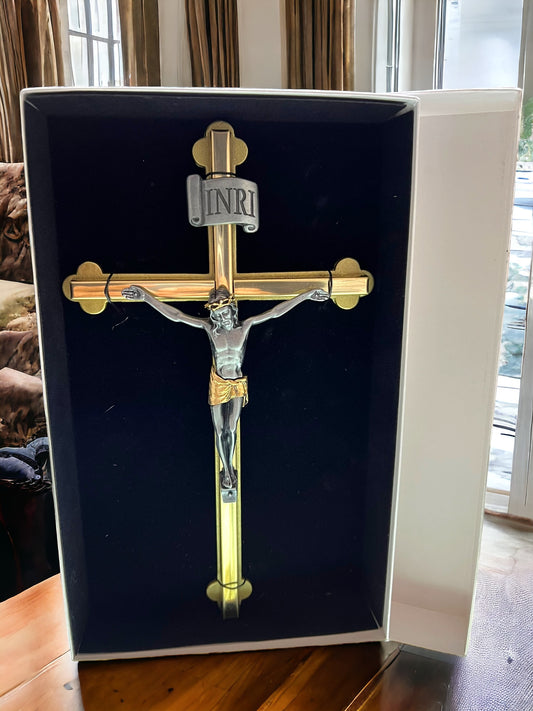 2-TONE WALL BUDDED CRUCIFIX 8" TALL