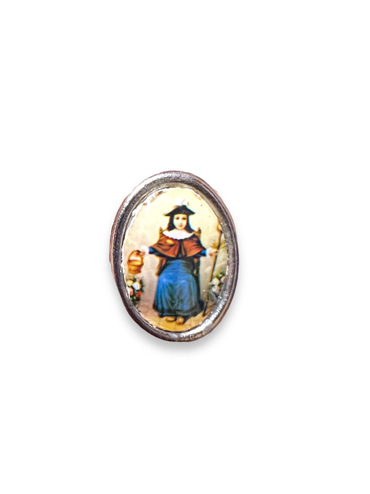 LAPEL PIN: CHILD JESUS OF ATOCHA