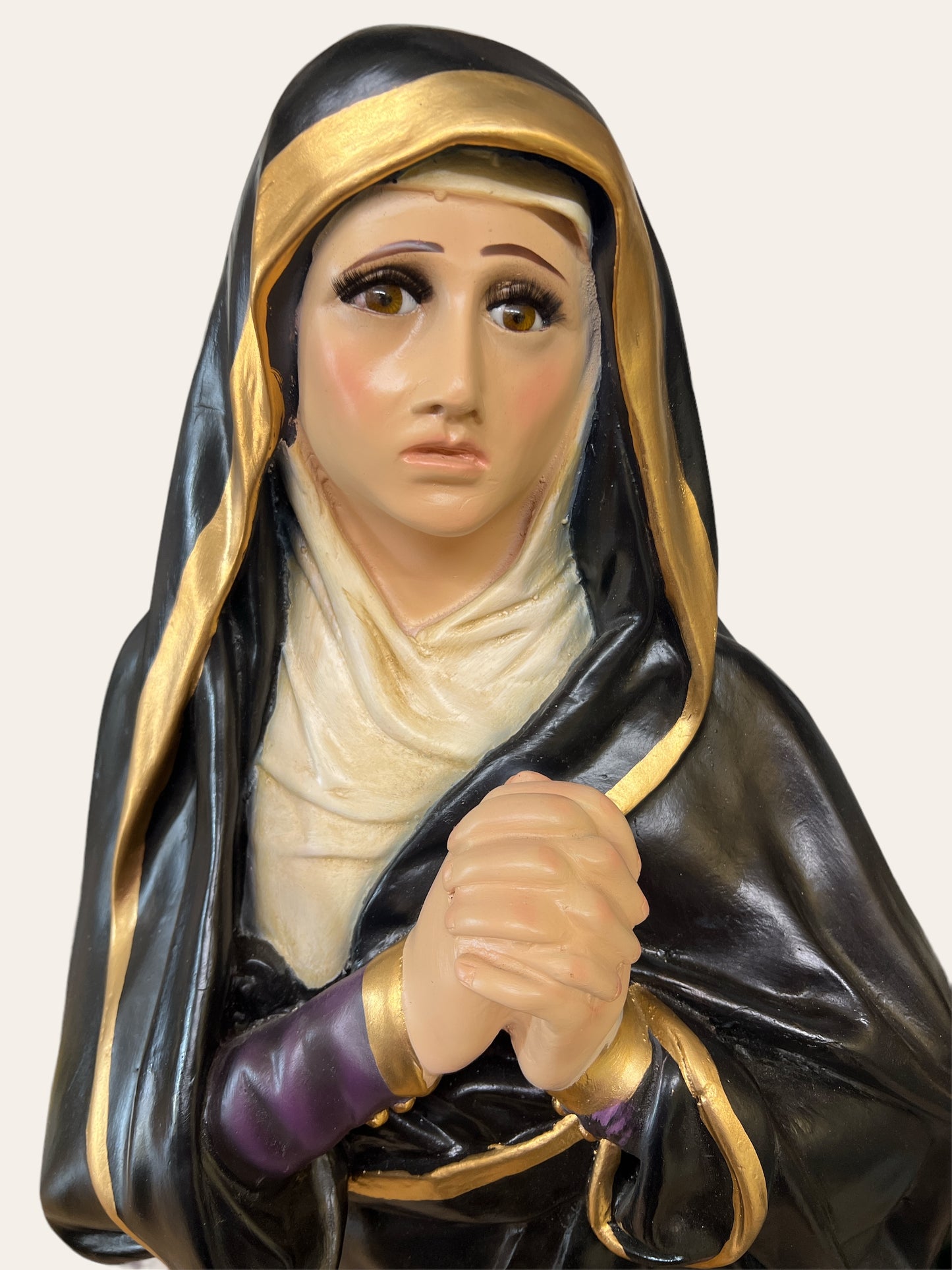 OUR LADY OF SORROWS / MADRE DOLOROSA